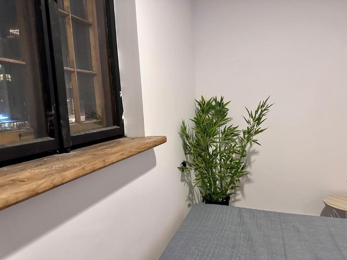 One World Hostel Гданск Екстериор снимка